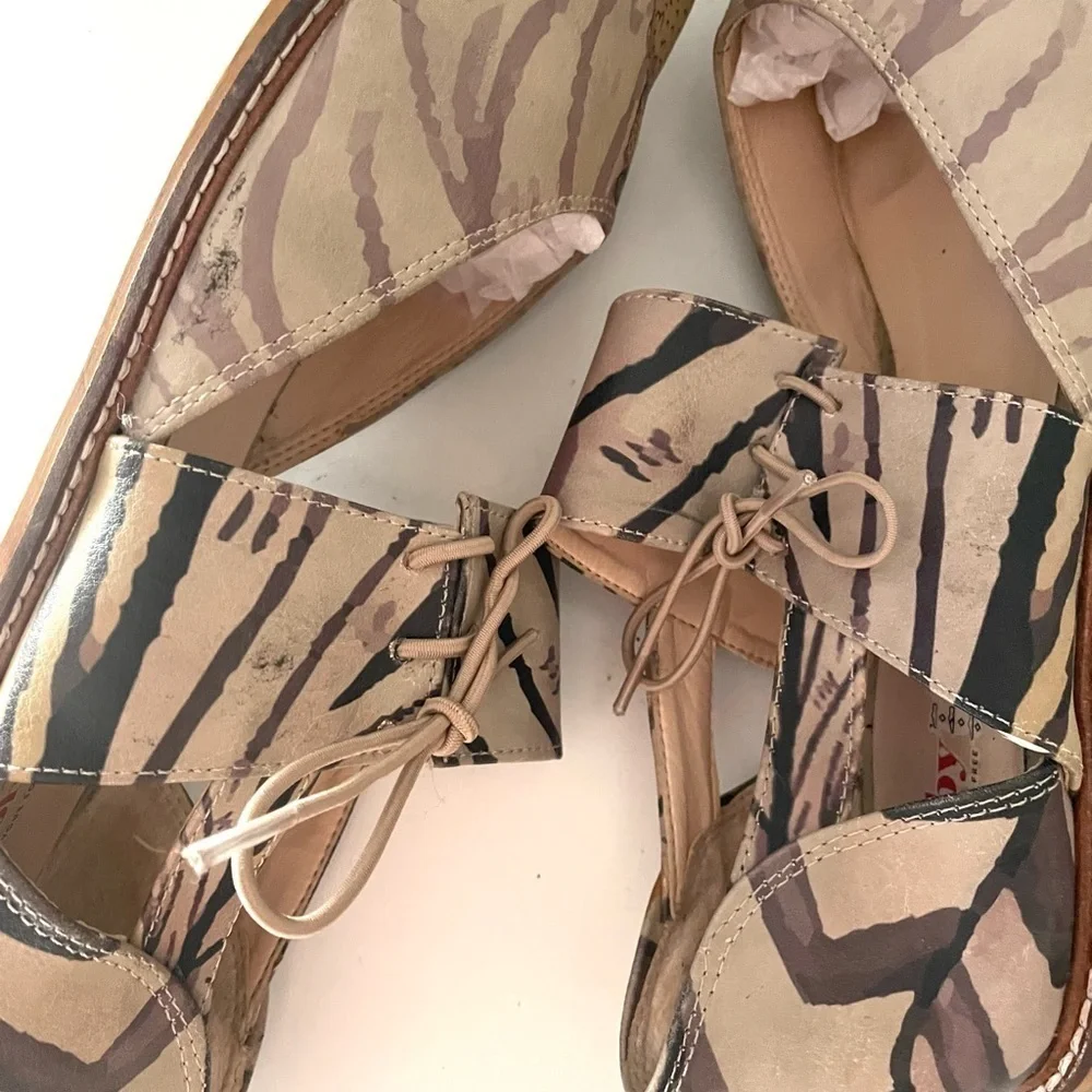 GOBY Wild & Free Owl novelty print Mary Jane shoes size 39
